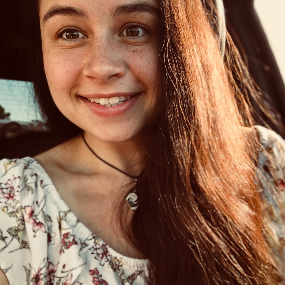 Meet your Posher, Dani